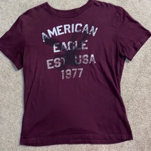 *NWOT* American Eagle men’s size L maroon short sleeved T-shirt
